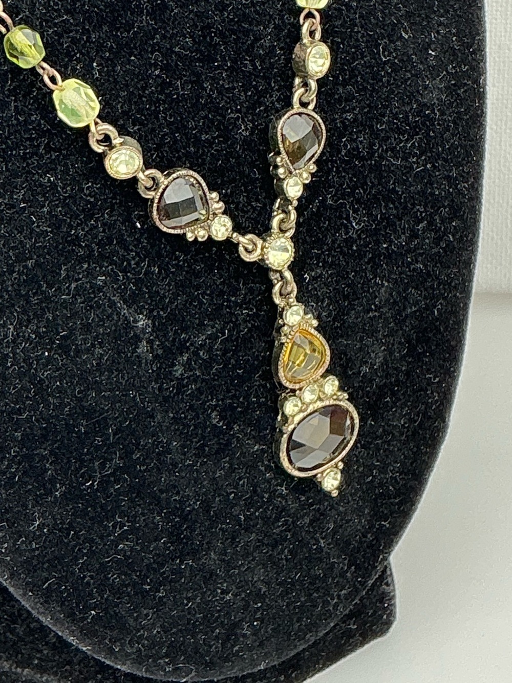 Vintage Style Green & Amber Rhinestone Beaded Necklace Antique Gold Tone